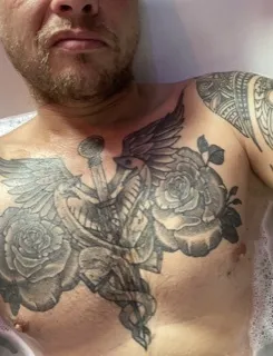 OnlyFans cuenta danny7979 header 1