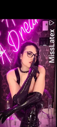 OnlyFans cuenta misslatexxxvip avatar 1