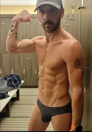 OnlyFans account  plantpoweredguy avatar 1