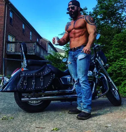 OnlyFans cuenta bigcountry3743 avatar 1