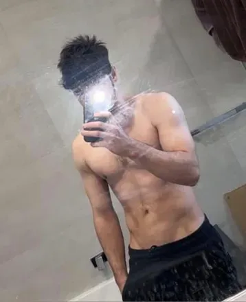 OnlyFans account  romeo.99 avatar 1