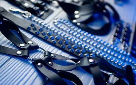 OnlyFans cuenta thelittledominatrix header 2
