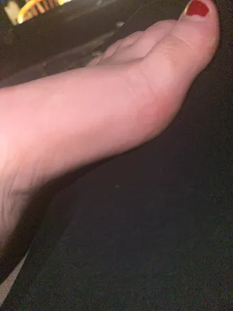 OnlyFans cuenta freshfeet2002 header 2