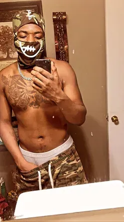OnlyFans cuenta yvngmaar avatar 1