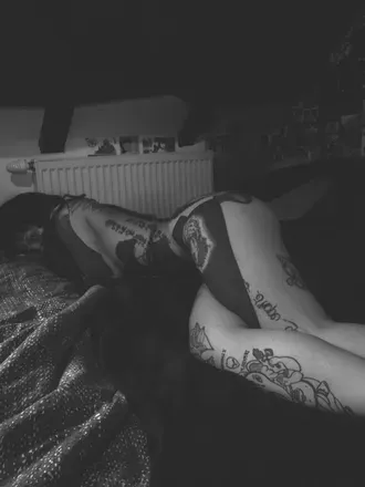 OnlyFans cuenta imali3n header 2