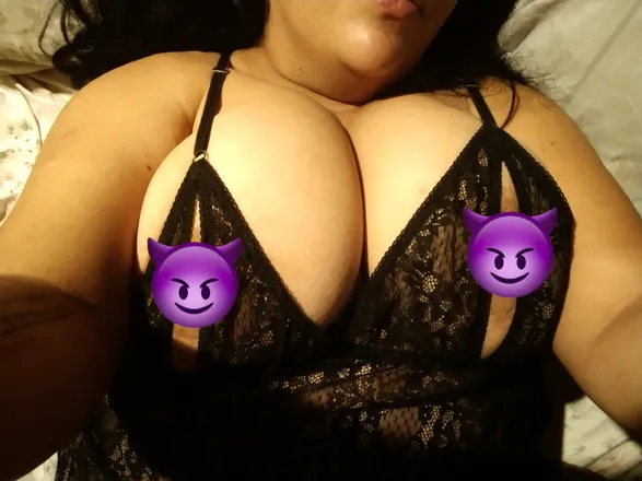 OnlyFans cuenta alepeke header 2