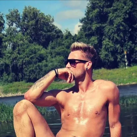 OnlyFans cuenta guckguck27 avatar 1