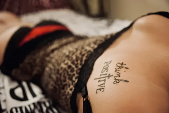 OnlyFans cuenta who_she_is header 2