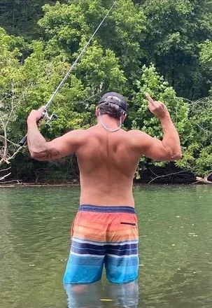 OnlyFans account  mud_hammer avatar 1