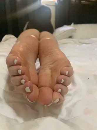 OnlyFans cuenta yourfavsolesss avatar 1