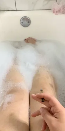 OnlyFans account  ris1995 header 2