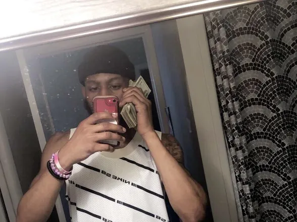 OnlyFans cuenta bossmancorn header 2
