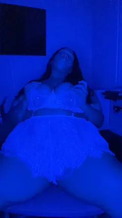 OnlyFans cuenta tiffanieluv header 2