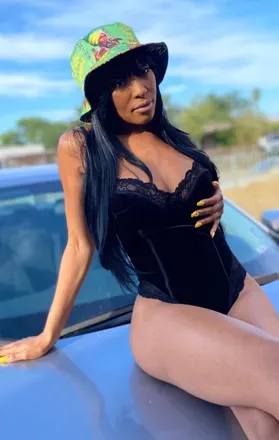 OnlyFans cuenta cumwithtiana avatar 1