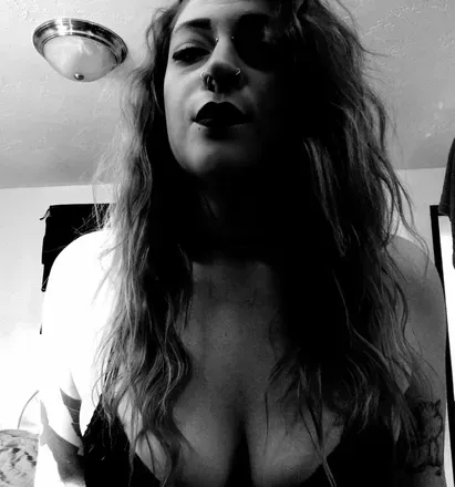 OnlyFans cuenta lilraccoon66 avatar 1