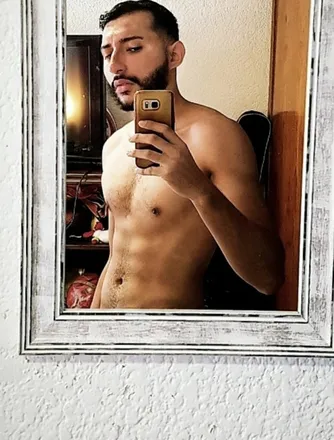 OnlyFans cuenta goldenstyle777 header 2