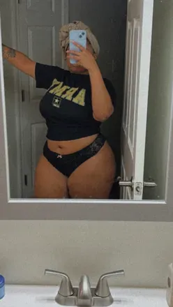 OnlyFans account  reallyspendit avatar 1