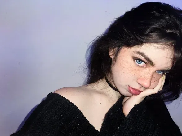OnlyFans cuenta bustanutters header 2
