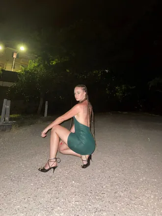 OnlyFans account  carolaaaaaabg header 2