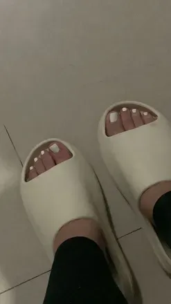 OnlyFans cuenta ladyfeet_24 avatar 1