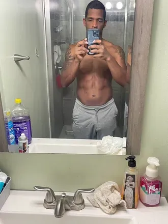 OnlyFans cuenta platano88 header 2