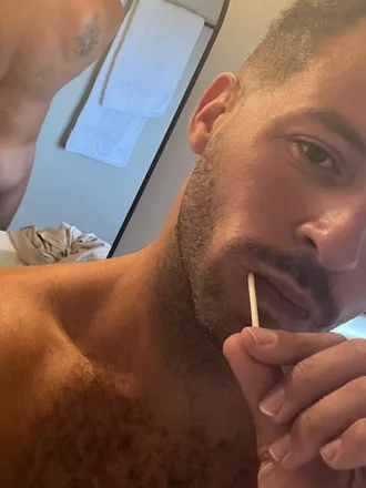 OnlyFans cuenta bennyd_uncut header 2