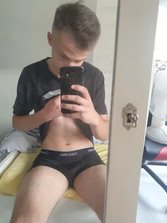 OnlyFans cuenta l_e_v_i_n00 avatar 1