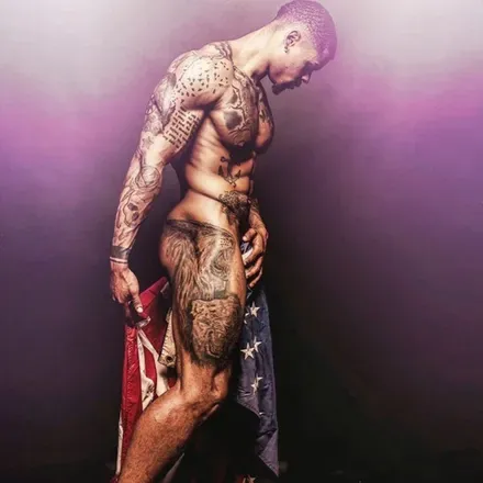 OnlyFans account  playingitstraight avatar 1
