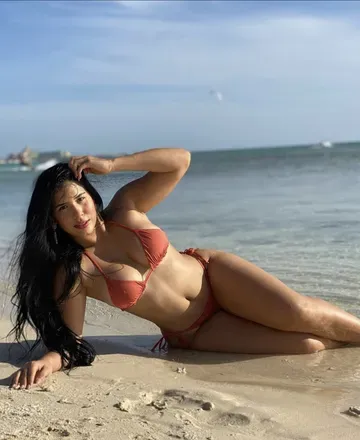 OnlyFans cuenta roxanaventura avatar 1