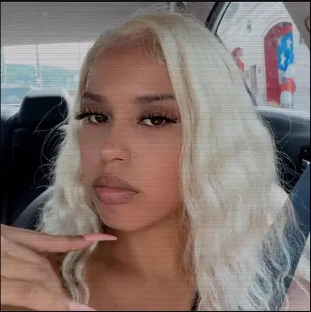 OnlyFans cuenta prettypinkdessi avatar 1