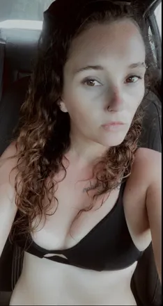 OnlyFans account  missplaygirlxofree header 2