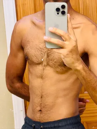 OnlyFans cuenta thenerdnudes avatar 1