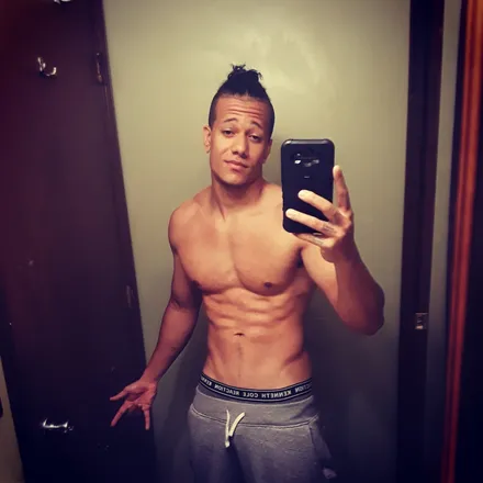 OnlyFans account  swizzy95 avatar 1