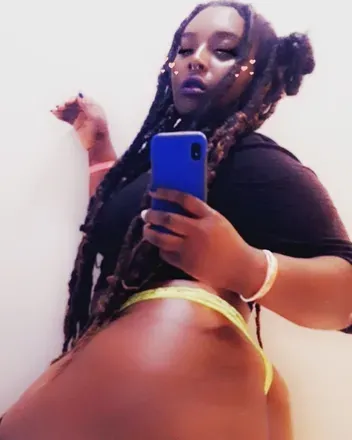 OnlyFans cuenta vibranium13 avatar 1