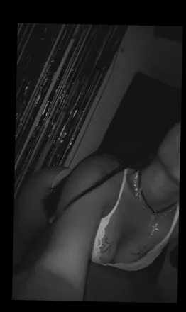 OnlyFans cuenta saryx97 header 2