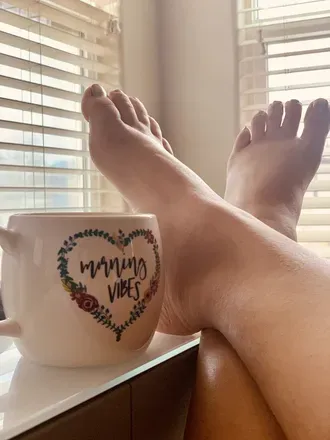 OnlyFans cuenta averylanelittlefeet avatar 1