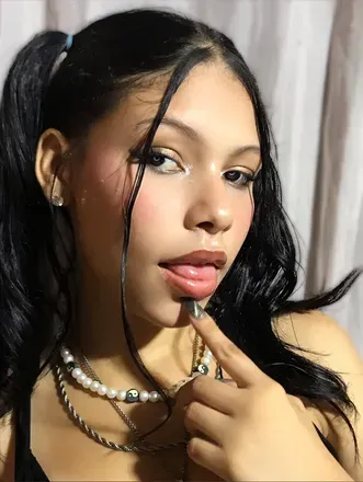 OnlyFans cuenta honeyl_18 avatar 1