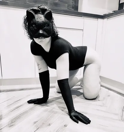OnlyFans cuenta felinefemale header 2