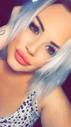 OnlyFans account  blondeysummer avatar 1