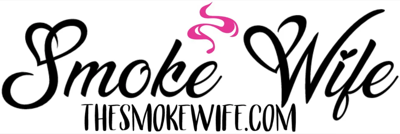 OnlyFans cuenta smoke.wife header 2