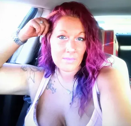 OnlyFans account  blueeyedbeautyci avatar 1