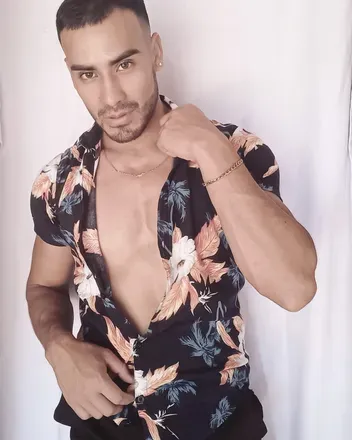 OnlyFans cuenta ricardobones avatar 1