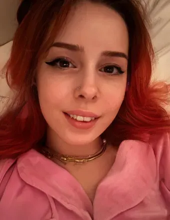 OnlyFans account  kara_kiss_xo avatar 1