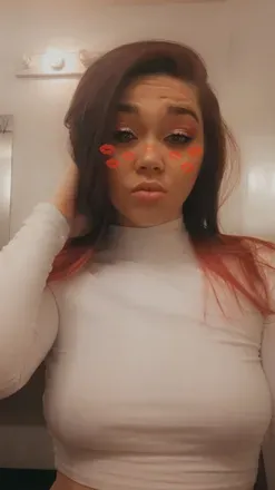 OnlyFans account  alaskacold avatar 1