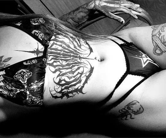 OnlyFans account  bigpussygirlll header 2
