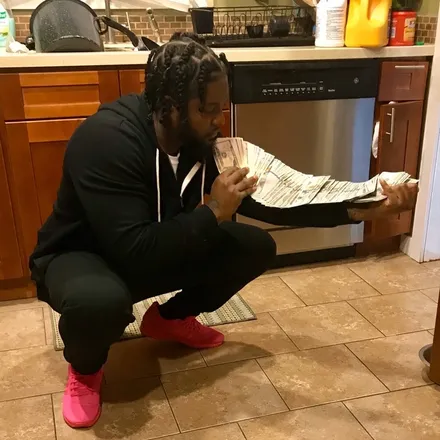 OnlyFans account  itzyungbaby header 2