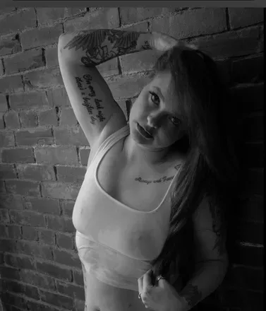 OnlyFans cuenta redheadedmilf8 avatar 1