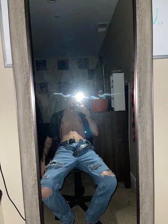 OnlyFans cuenta famousnick1 header 2