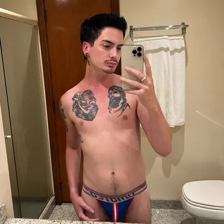 OnlyFans cuenta kingopulence avatar 1