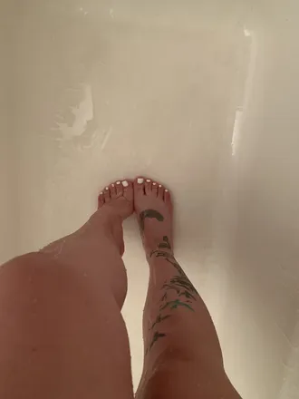OnlyFans account  jazzybombfeet header 2